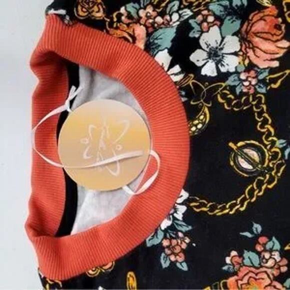 Brand New! Laila Ali Black With Floral Pattern Pullover Sweat  Multi Sizes - Picture 5 of 7